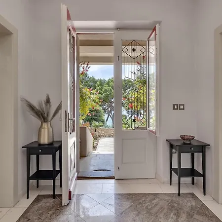 Promesa Villa Makarska